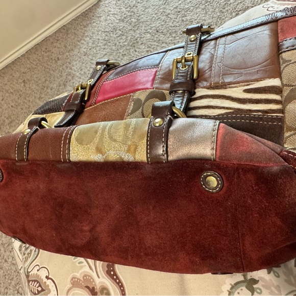 Used Coach purse - Picture 9 of 9